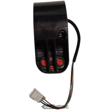 Schwarzes Xiaomi Mi Pro Gashebel-Modul mit roten Tasten und bunten Kabeln